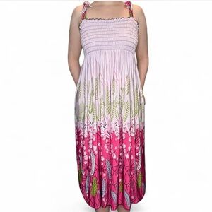 Boho Floral Maxi sundress with a smocked bodice and tie straps size medium large